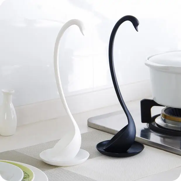 

Creative Beautiful Vertical Spoon With Pallet 2 Pieces/Lot Plastic Ladle
