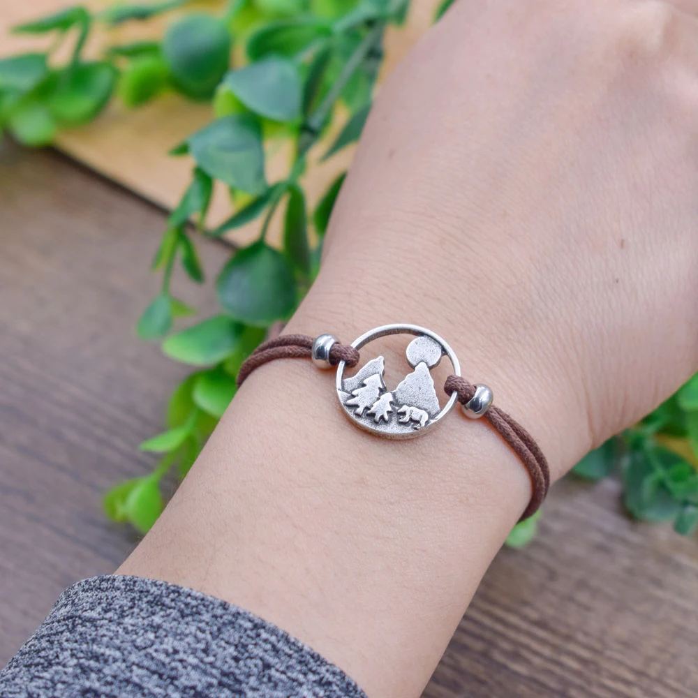 

SanLan Minimalist Jewelry bear bracelet Mountain travel bracelets