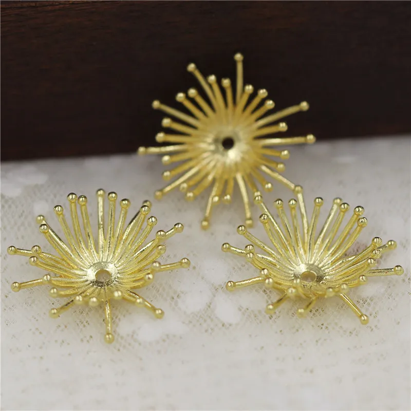 

15mm 18mm Filigree Flower Stamens Ball Pins Caps Hole Center Beads Metal DIY Jewelry Findings Accessories for European Charms