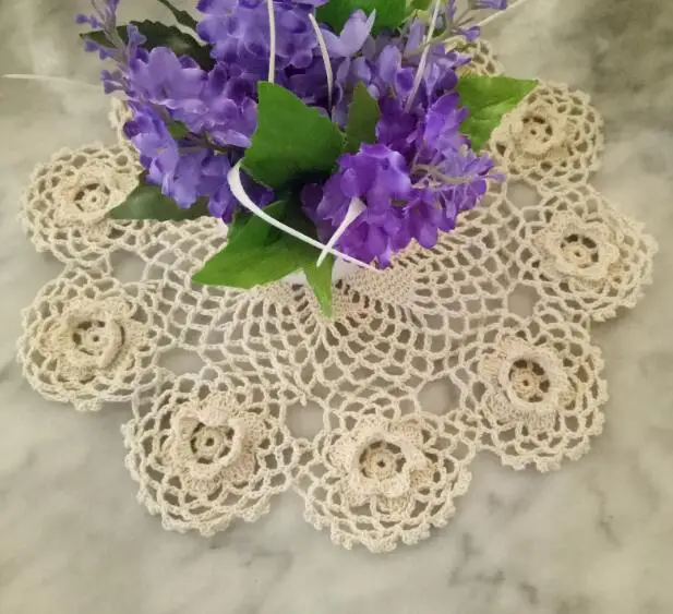 

2019 Modern 3D round placemat cup coaster mug kitchen wedding table place mat cloth lace Crochet tea coffee doily Handmade pad