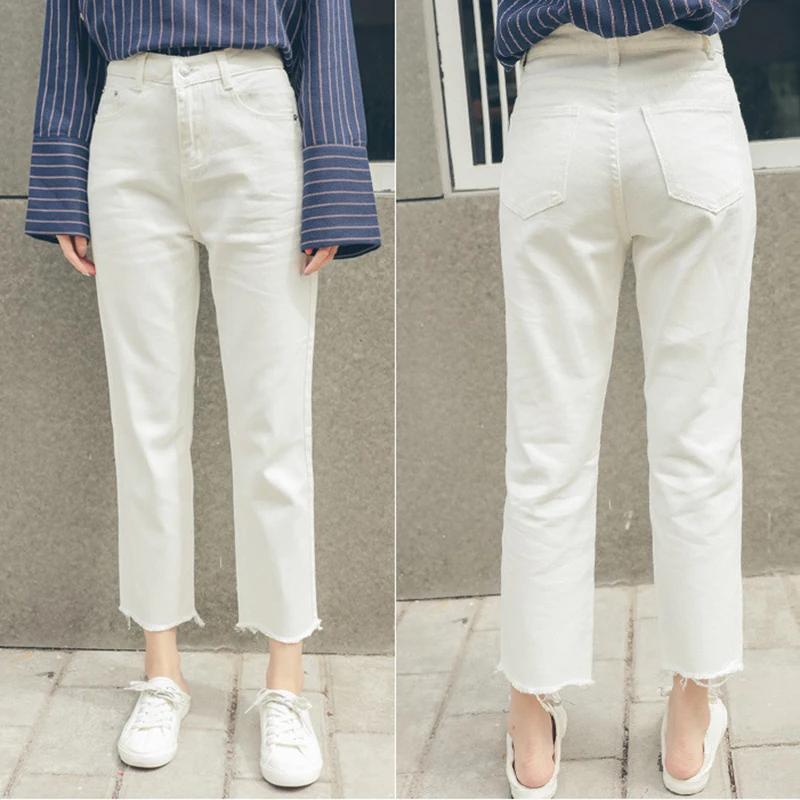 loose white pants outfit