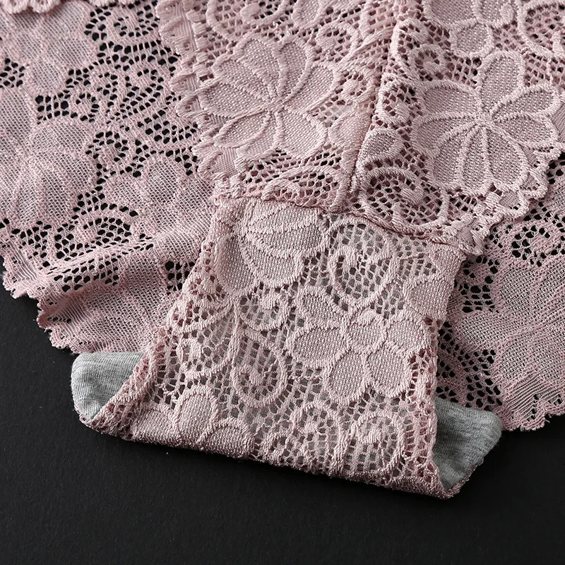 Deruilady Elegant Lace Panties Women Super Soft Breathable Briefs Low Rise Floral Hollow Out Quality Women Panties Sexy Lingerie