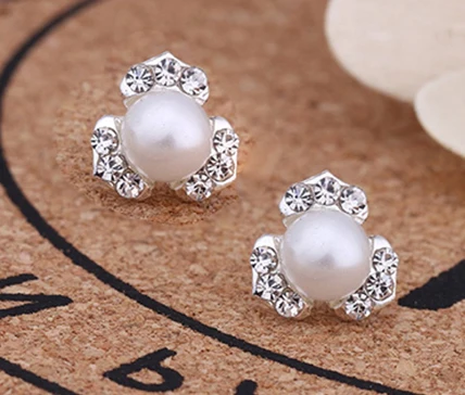 New Fashion Exquisite Stud Earrings Cute Cherry Star Crown Crystal Imitation Pearl For Women Piercing Jewelry Brincos Gift - Окраска металла: EB556