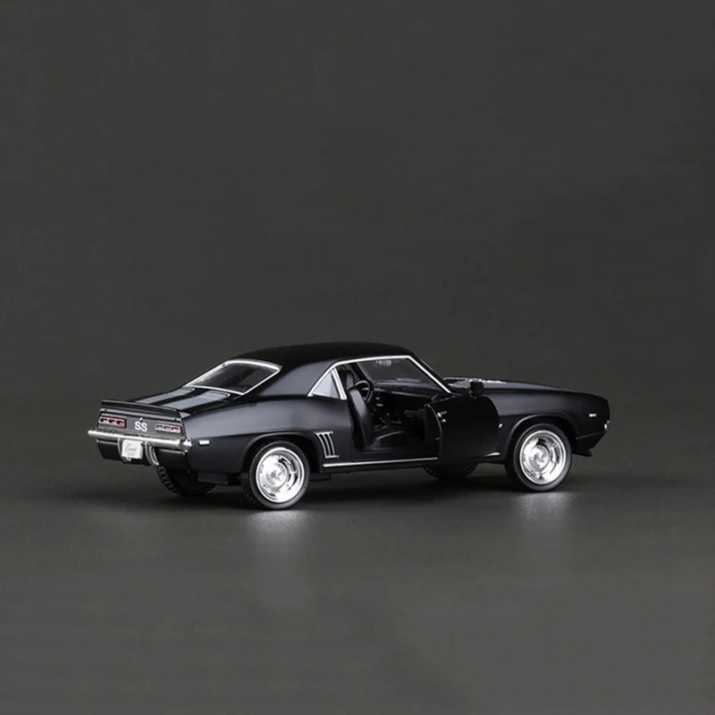 Имитация игрушечного автомобиля Camaro SS 69 в масштабе 1:36 копия мини из сплава