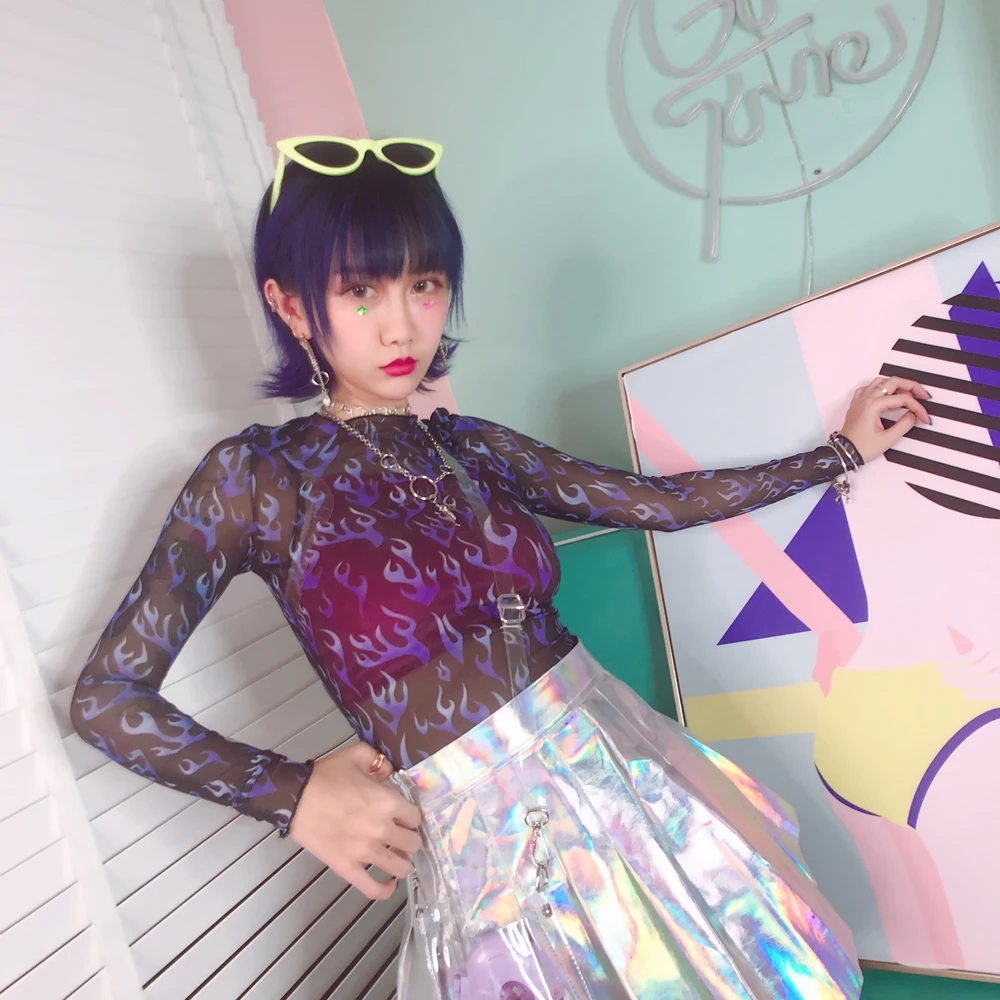 

Flame perspective long sleeved bottoming T-shirt cool girl women's clothes, dancing and dancing.