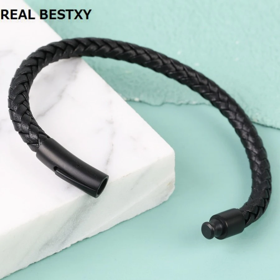 mens-black-leather-bracelet-with-matt-black-clasp-O21A5042-900x900 (1)
