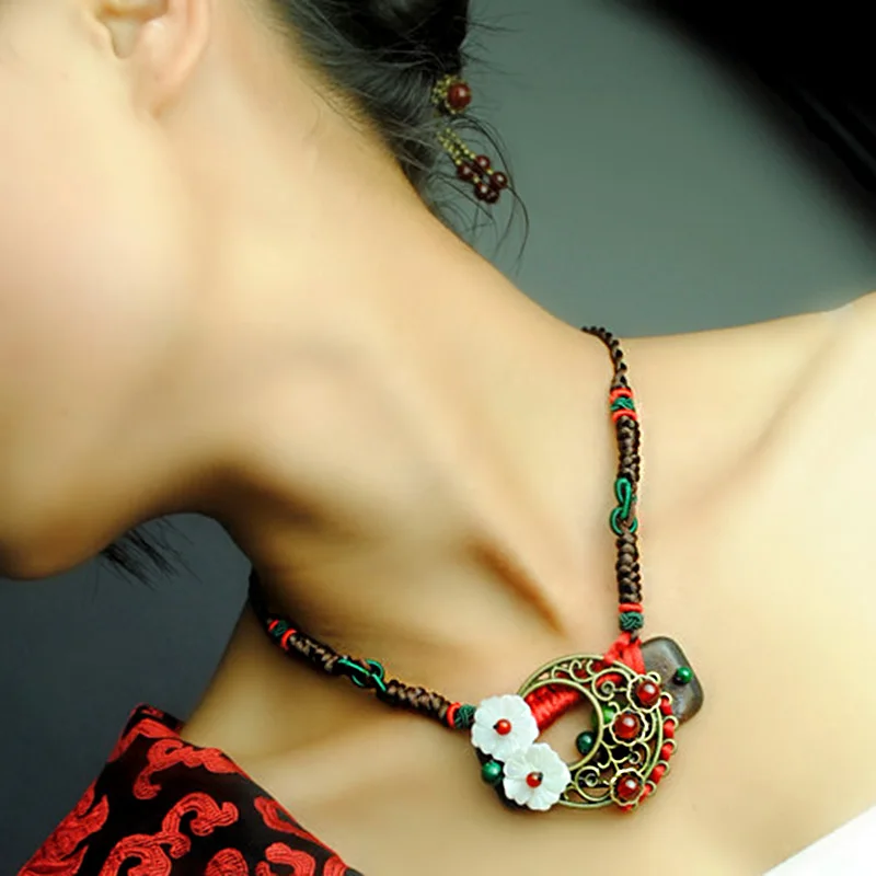 Винтажное колье ожерелье для женщин короткая цепочка с ракушкой цветок красный