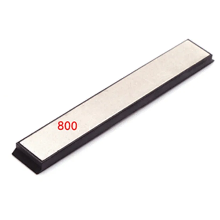 800