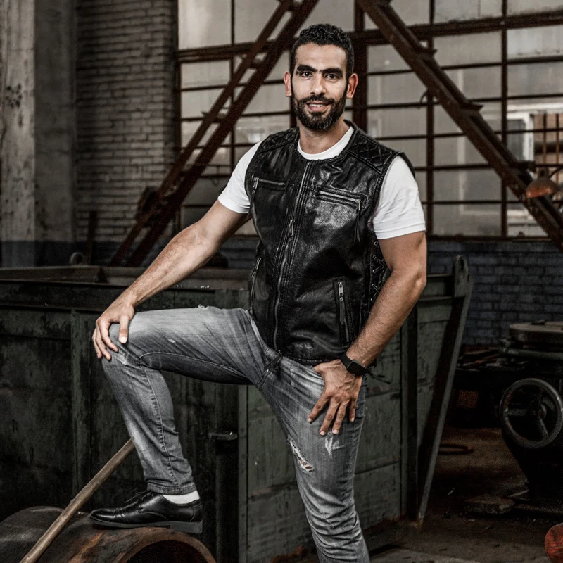 Blog Big European size vest For super Motor rider Mens high quality cow leather vest genuine cowhide leather motorcycle rider vest