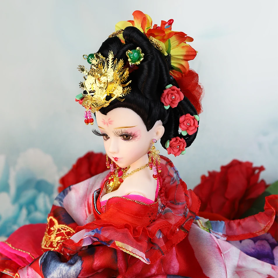 Fortune days кукла East Charm Blossom включая красную подставку для одежды и коробку в