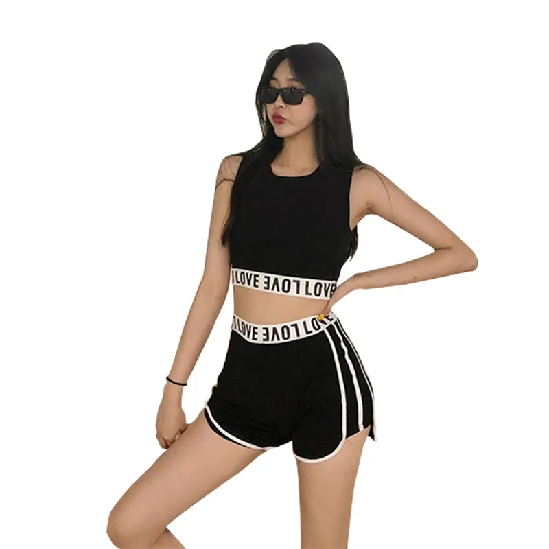 

Love Letter Print Tank Top Shorts Women's Set O Neck Sleeveless Crop Top Casual Shorts Women's Clothing Sexy Sporting Women Set