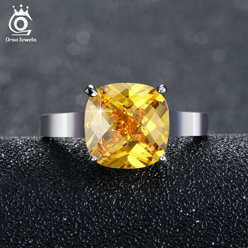 ORSA JEWELS 4 ct Cushion Cut Yellow Zircon Ring New Arrival Silver Color Trendy Rings for Women Anniversary Gift OR55