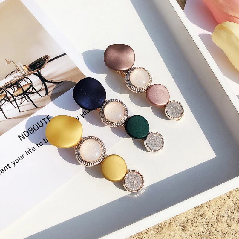 

Woman Hair Accessories Retro Geometric Pearl Hairpins Hair Clips for Girls Hair Barrettes Hairgrips Headwear Gem Hair Clip