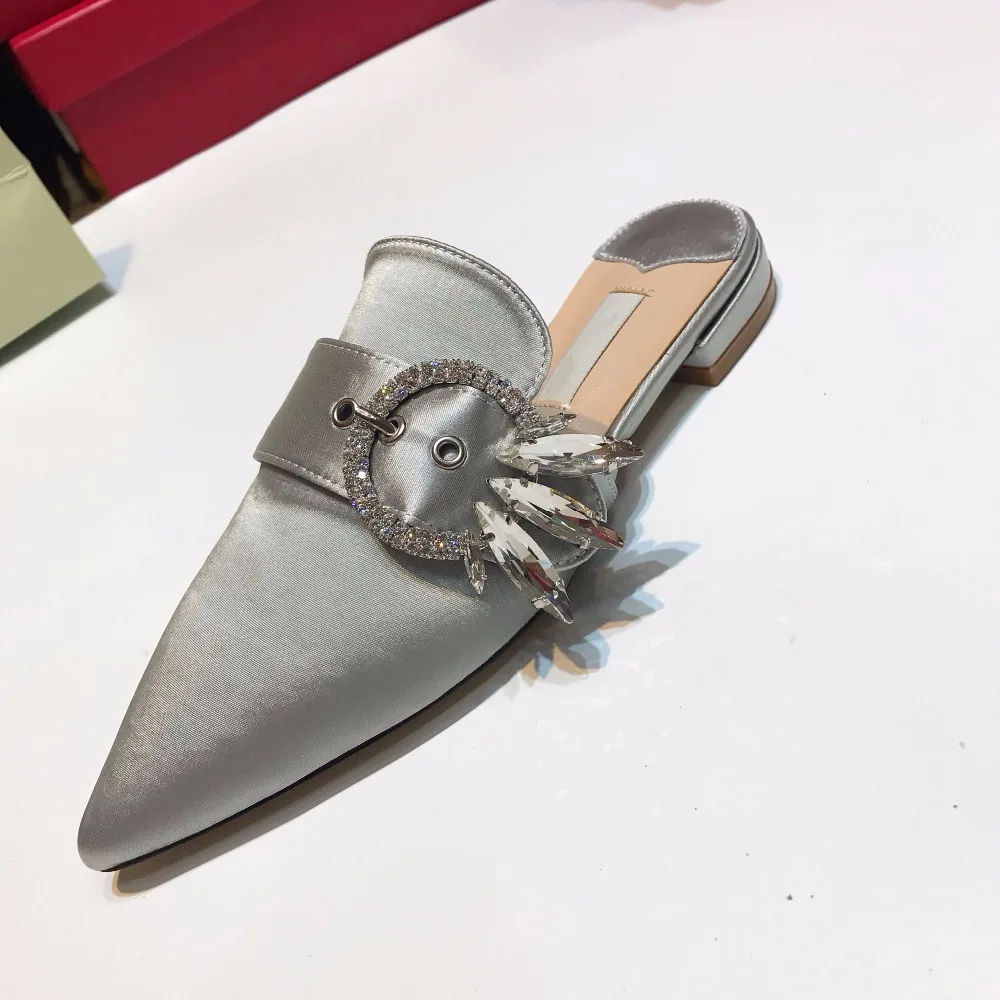 

2018 Hot Spring Summer Shoes Woman Lazy Flats Silk Upper Pointed Toe Slippers Designer Woman Mules Slippers Crystal Buckle Shoes