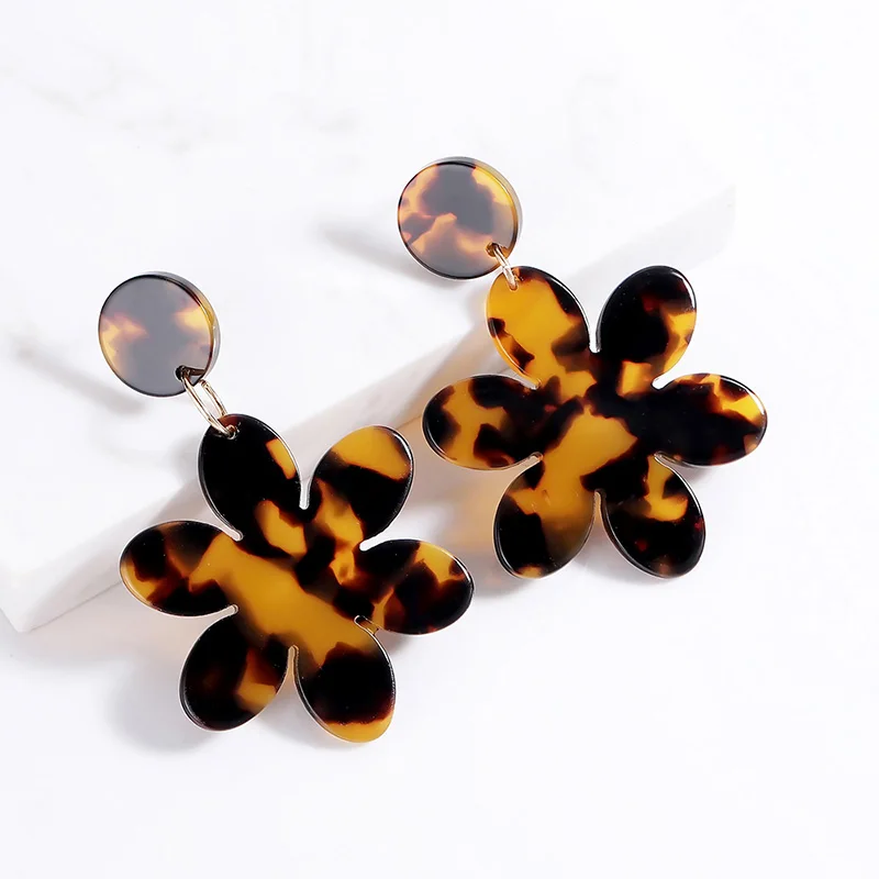 

Fashion Leopard Tortoiseshell Circle Eardrop Geometric Acetate Board Acrylic Panel Eardrop Small Cute Simple Woman's Eardrop