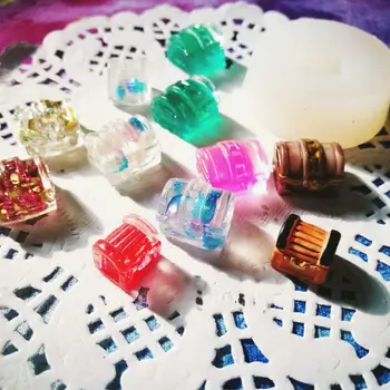 

DIY Mini Treasure Box Pendant UV Resin Casting Mold Silicone Mold Jewelry Making