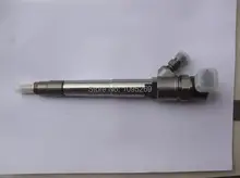 Common rail inyector de combustible 0445110486