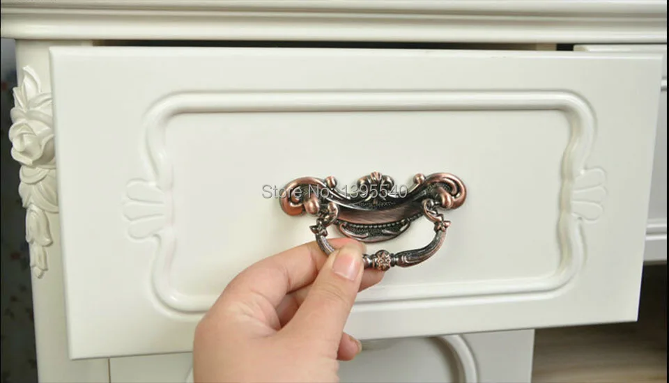 antique cabinet handle 14.jpg
