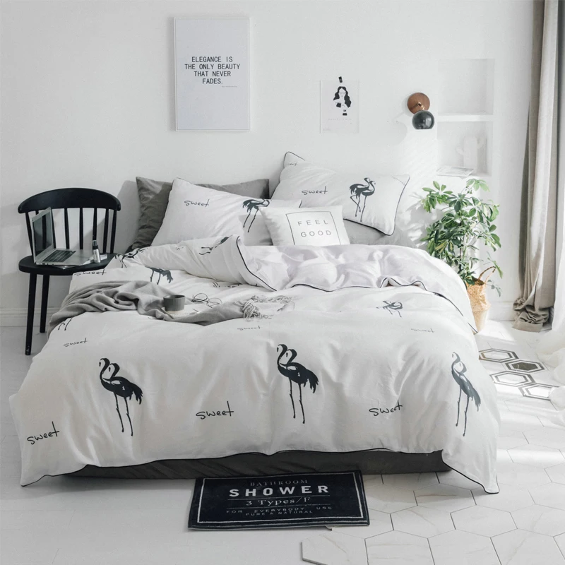 4 Pcs 100 Cotton Flamingo Bedding Sets King/Queen Size Delicate edge