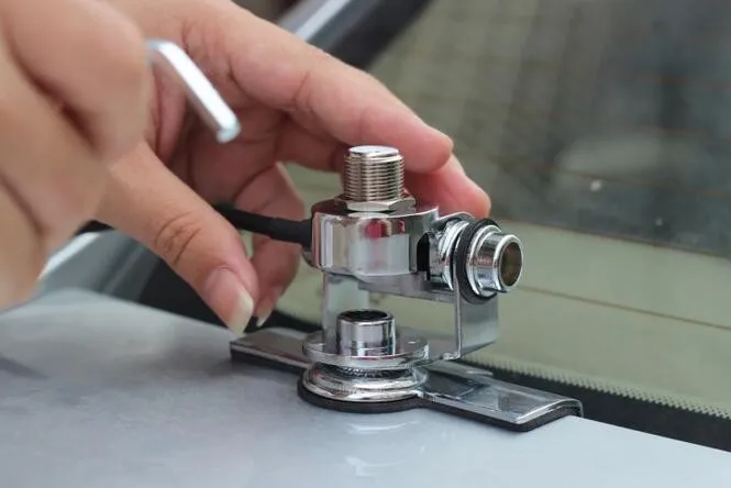 Dual band mobile radio brackets whip antenna 145/435M car two way radio antenna UV amateur radio aerial Fiberglass Antenna Kit