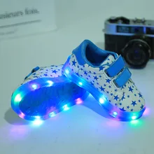 2017 niños del nuevo emisor de luz casual sports shoes boys and girls luces led antideslizante zapatillas de deporte de tamaño 21-25