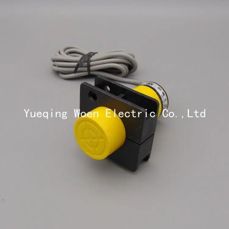 

Capacitive proximity switches LJC34A4-K-Z/AY PNP normally closed three line DC24V