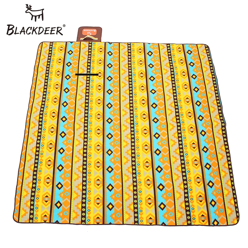 

BLACKDEER Foldable Picnic Blanket Waterproof Beach Camping Outdoor Large Blanket Mat For Traveling Hiking Meadows