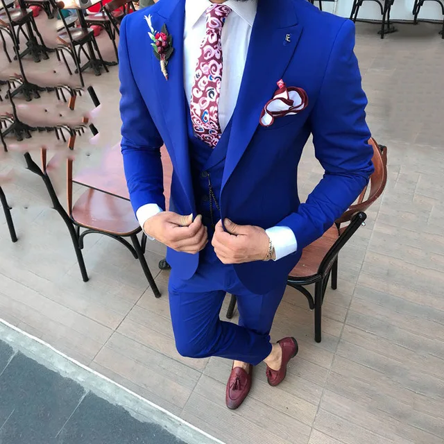 

2019 Mens Wedding Tuxedos Tailor Made Peaked Lapel Ternos Masculino Slim Fit Mens Blazer Jacket pants vest Male Suit 3 Piece