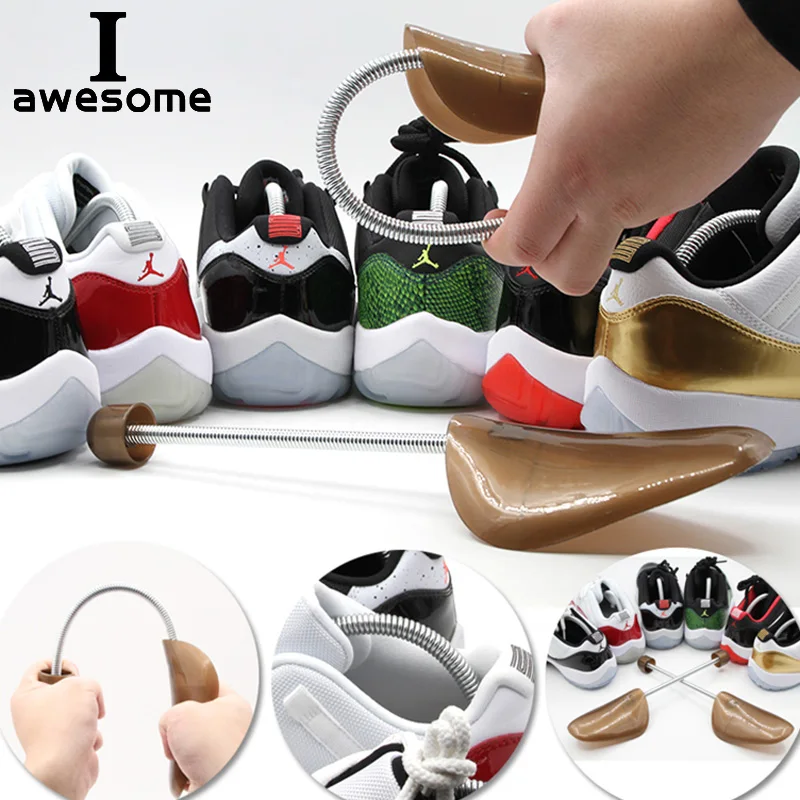 stretching shoes with shoe tree
