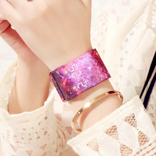 paper led watch