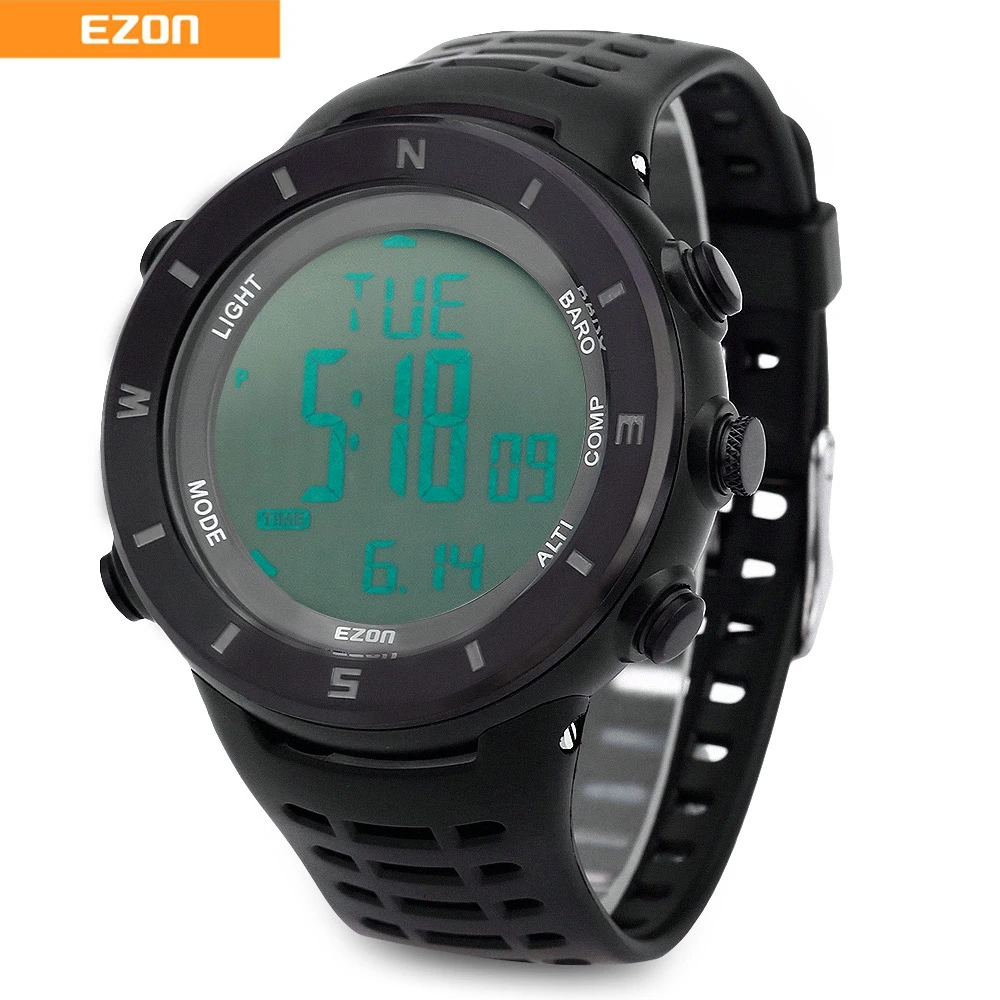 hiking watch with altimeter