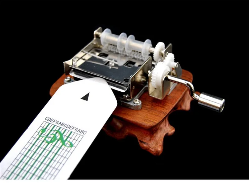 Zipi DIY 15 тонная лента ручной кривошипной музыки Механическая Музыкальная Шкатулка набор с дырокол 30 бумажных полосок для заметок Сделайте свою собственную песнь