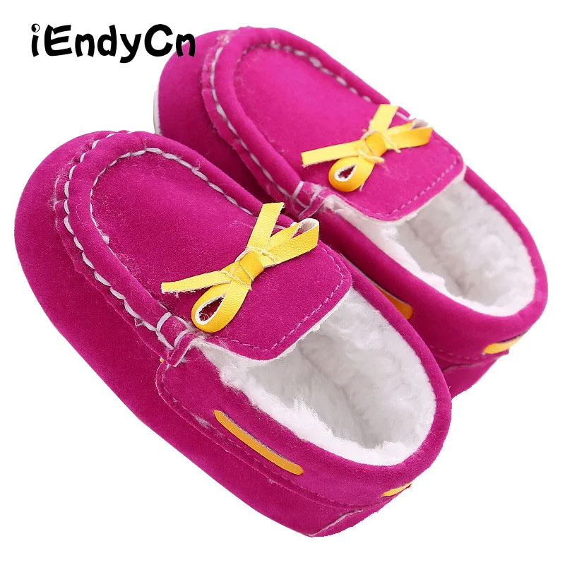 Set Of Feet Plus Velvet Baby Shoes 0 1 Years Old Female Baby Warm Soft