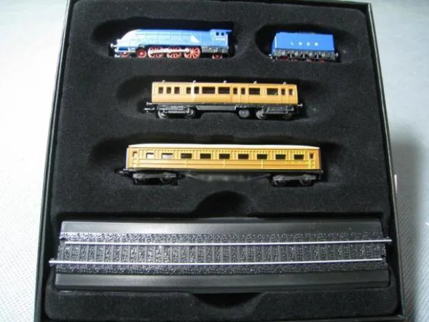 

1/220 Z MALLARD Mallard World Records Train Model Suite 22 Collection model