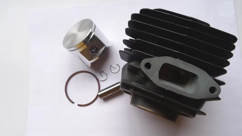 High Performance HUS 365 Chainsaw Parts Black Cylinder Piston Kit With