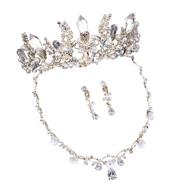 Tiara 1