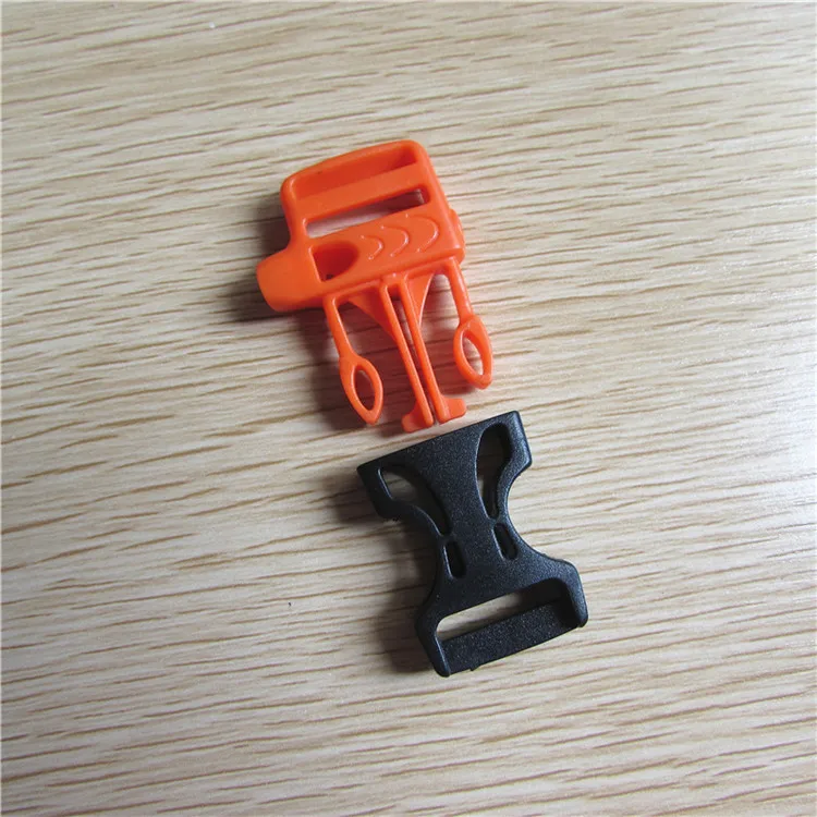 Whistle buckle
