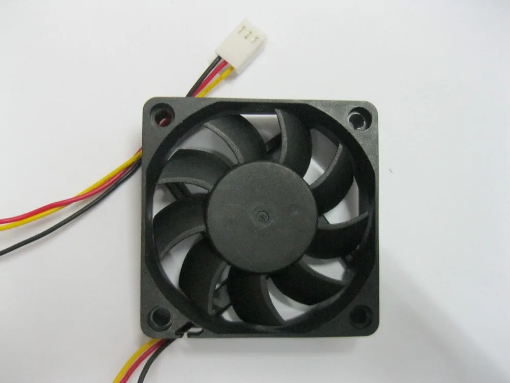 

4 pcs Brushless DC Cooling 9 Blade Fan 6015S 24V 60x15mm Black 3 Wires