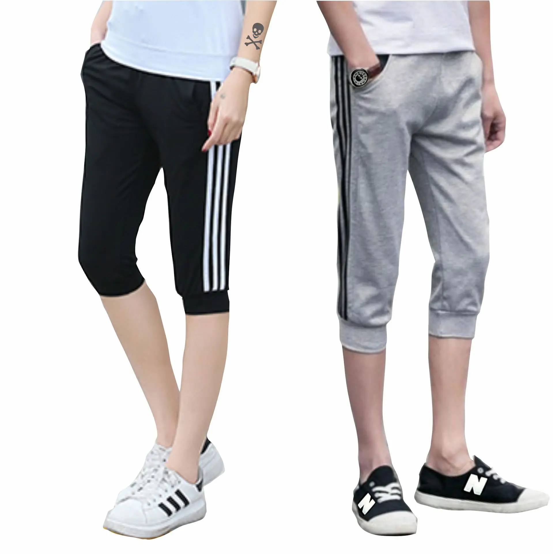 Фотосессия пары в джинсах без верха. Легкие штаны для зала. Пара штанов. Свесив ноги. Пара брюк.