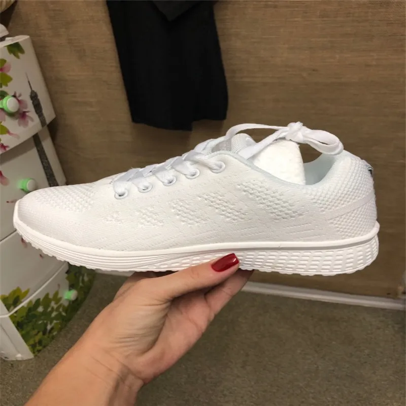 Sneakers Women Sport Shoes Lace-Up Beginner Rubber Fashion Mesh Round Cross Straps Flat Sneakers Running Shoes Casual Shoes