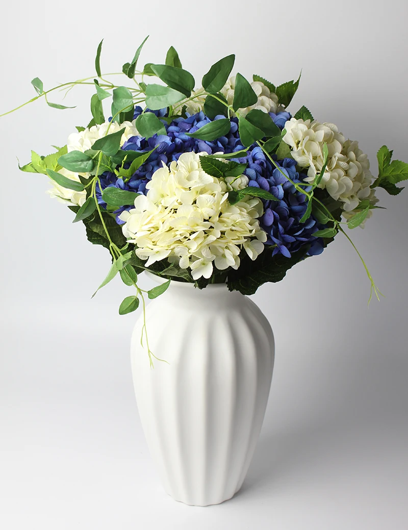 5white5deepblue1vine