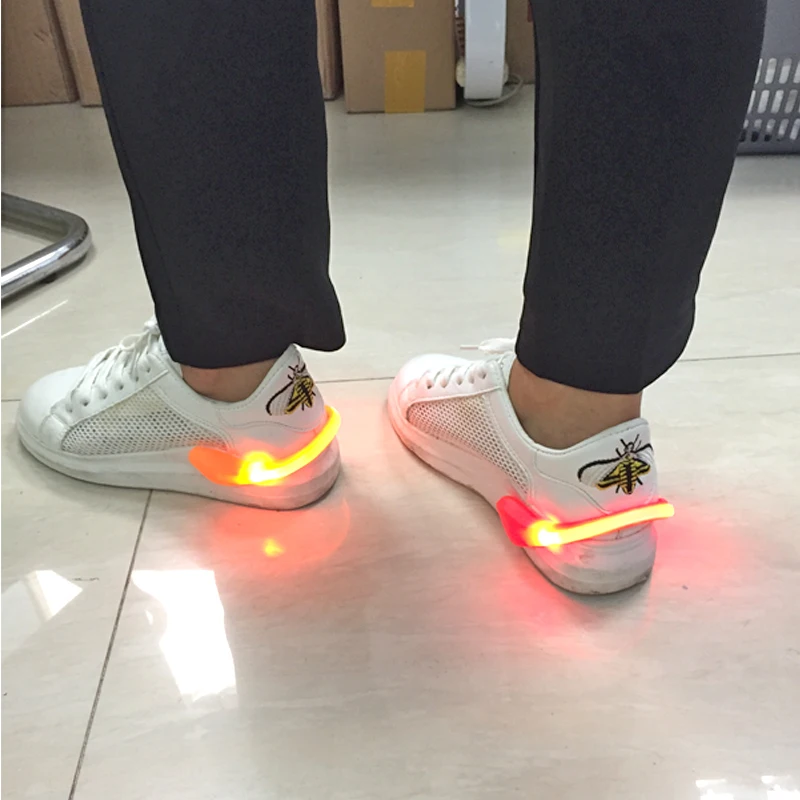 

Glow Stick 6pairs/lot=12pcs Led Warning Light Clip Colorful Flashing Shoe For Night Running And Riding Accessories