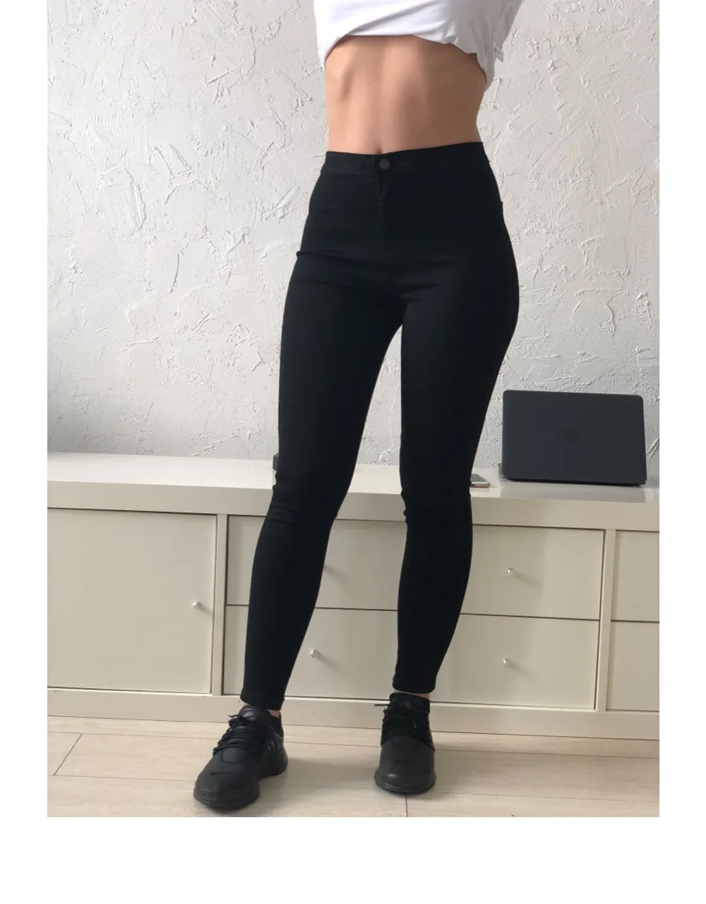 7 (2)