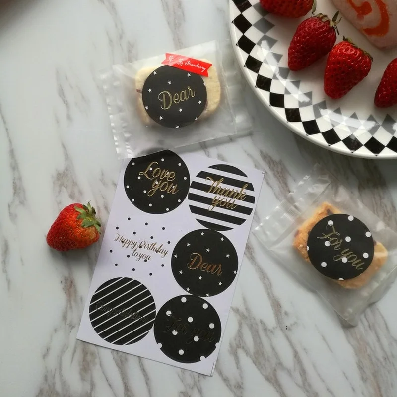 

120pcs/lot Round for You Bronzing Black Handmade Cake Packaging Sealing Label Sticker Baking DIY Gift Box Sticker Party Supplies