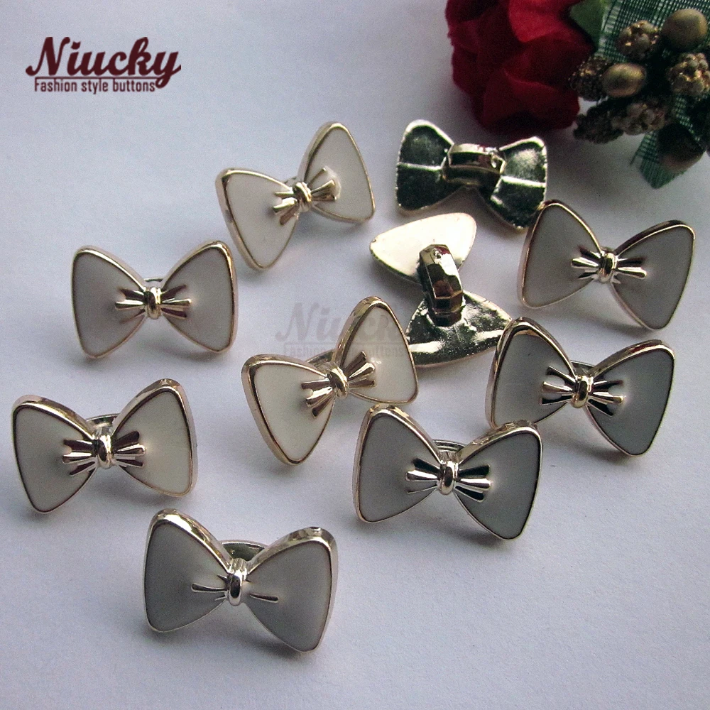 P0306d-004 white