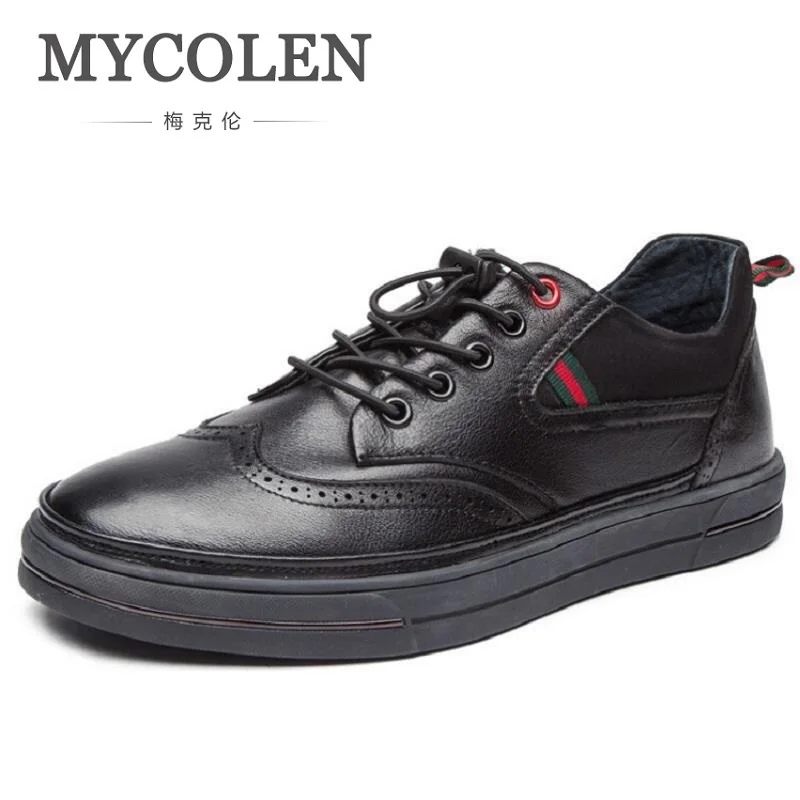 

MYCOLEN Top Quality Casual Shoes Men British Style Carved Leather Shoes Black Brogue Shoes Lace-Up Comfortable Men Shoes