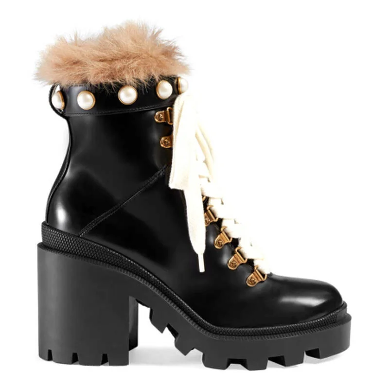

Genuine Leather Black Cowhide Ankle Boots Womens Shoes Rivet Metal Buckle Combat Boots Luxury Shoes Women Designers with Fur