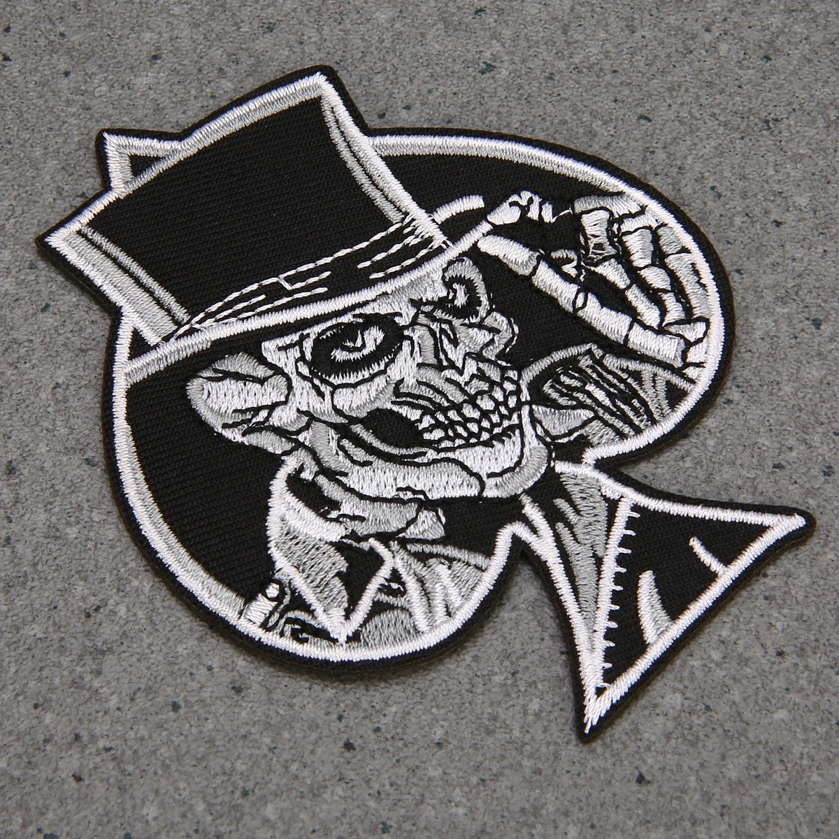 1pcs Heart Skull Punk Ace of Spades Embroidered Sew On Clothing Iron On Patch Badge Fabric for Backpack Handbag Badges