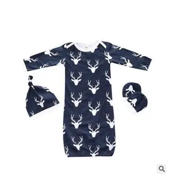 

KIDS TALES 2017 Spring and autumn cotton baby reindeer pattern against the play sleeping bag 3 PCS (sleeping bags + hat, socks)
