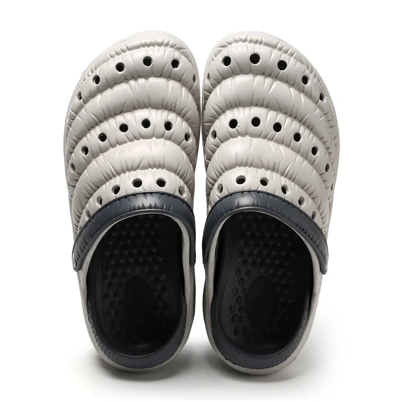 

2019 Summer Men Slippers Beach Sandals Fashion Summer Men Shoes Male Slippers Soft Non-slip Holes Beach Shoes KA775